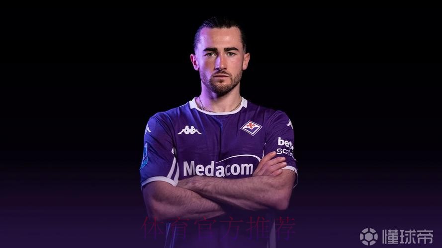 佛罗伦萨官方：租借利兹联前锋哈里森，有700万欧买断条款